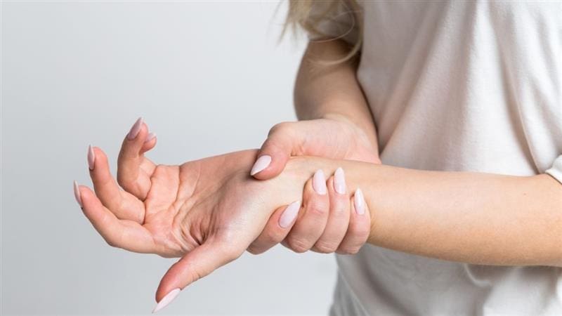 Carpal Tunnel Syndrome: Causes, Symptoms & Treatments